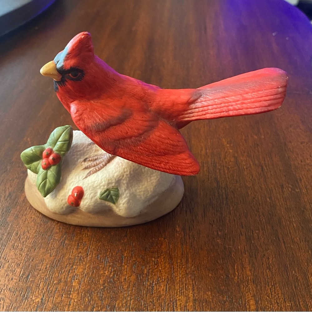 1980’s porcelain cardinal. In great condition.